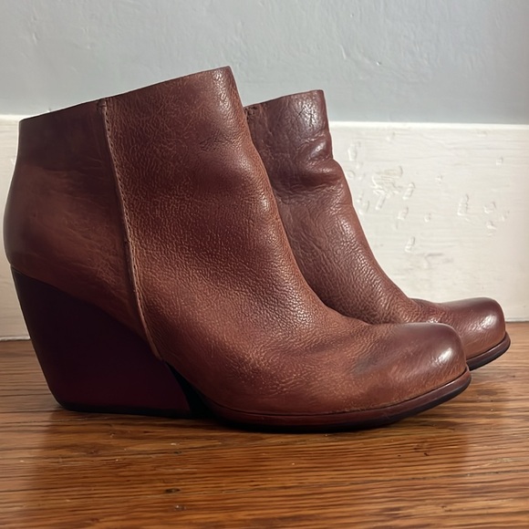 Kork Ease Natalya Cognac Brown Leather Wedge Booties - Picture 2 of 15
